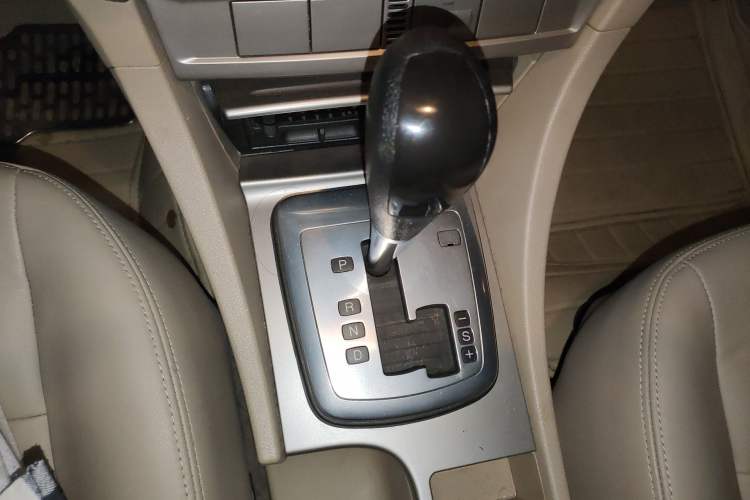 Used Ford Focus 2013 Hatchback Classic 1.8L Automatic Fashion Edition Gear Lever