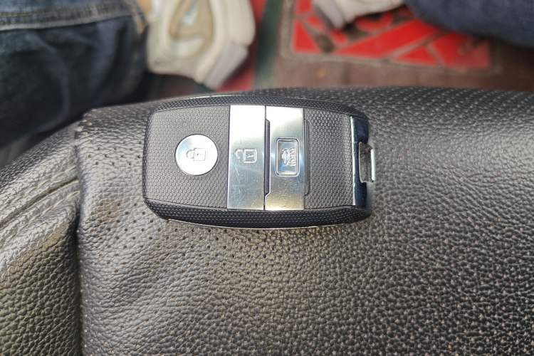 Used Kia K4 2015 1.8L Automatic GLS Special Interior 1