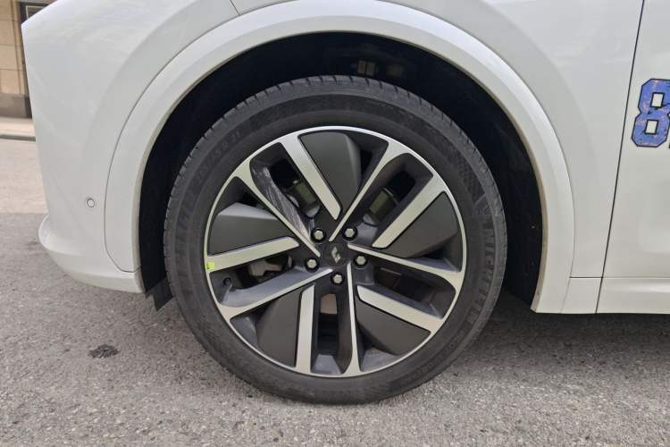 Used Li Auto L7 2023 Air model
