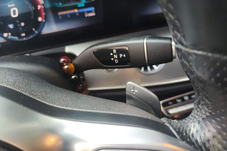 Used Mercedes-Benz E-Class 2019 E 200 Coupe Gear Lever