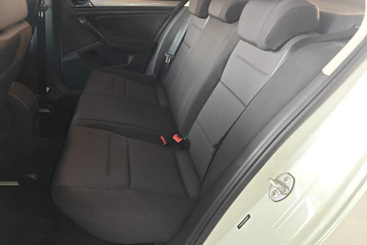 Used Volkswagen Bora 2018 1.5L Automatic Fashion Model Left Rear Seat