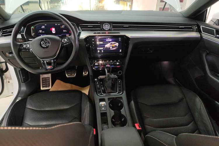 Used Volkswagen FAW-Volkswagen CC 2020 330TSI Glamour Edition China VI Standard