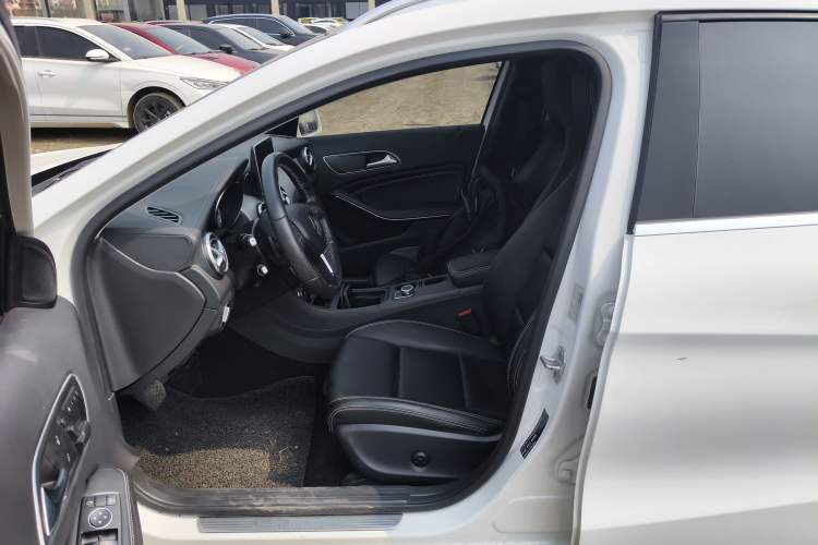 Used Mercedes-Benz GLA 2016 GLA 220 4MATIC Fashion Edition