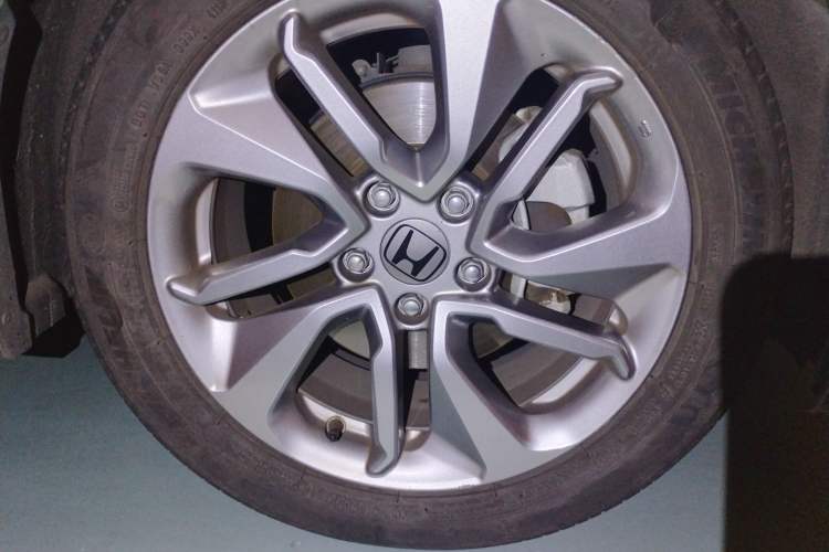 Used Honda Accord 2018 260TURBO Luxury Edition China VI Right Front Wheel Hub