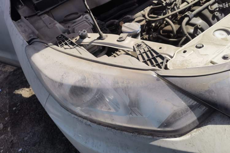 Used BAIC Senova X35 2016 1.5L Manual Elite Edition Right Front Headlight