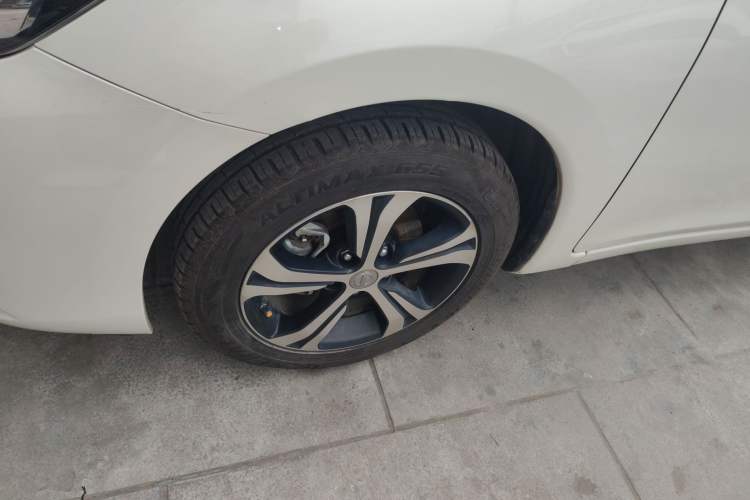 Used Nissan Tiida 2019 1.6L CVT Smart Drive Version China VI Standard
