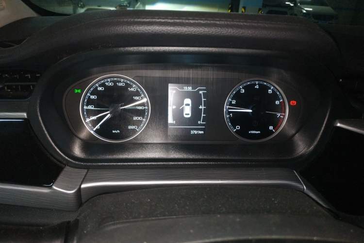 Used Chery Arrizo 5 2024 Edition People's Benefit Version 1.5L Manual Fashion Model