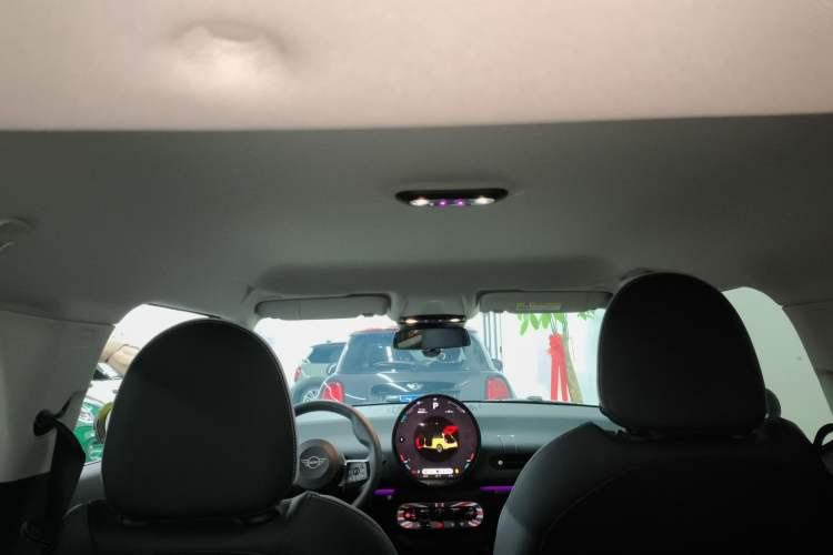 Used MINI Electric MINI COOPER 2024 456km COOPER E Classic Edition