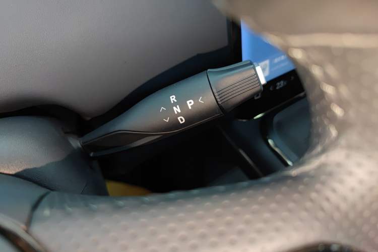 Used VOYAH COURAGE 2024 Four-Wheel Drive Global Edition Gear Lever