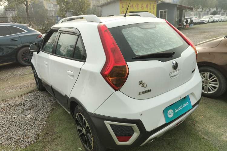 Used MG 3SW 2015 1.5L AMT Elite Model
