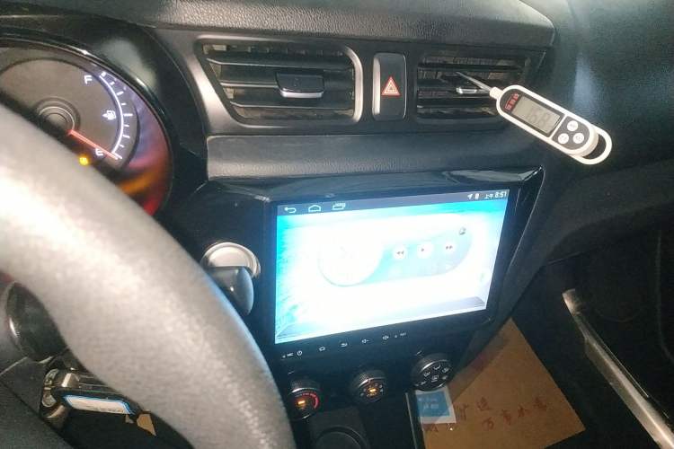 Used Kia K2 2015 Sedan 1.4L Automatic GLS