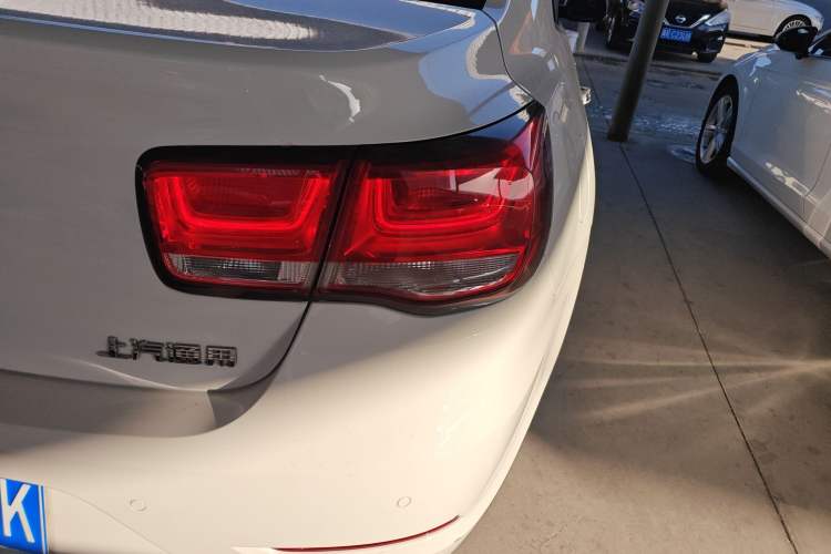 Used Chevrolet Malibu 2016 2.0L Automatic Luxury Edition
