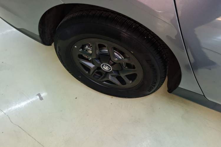 Used BYD Qin PLUS 2025 DM-i Smart Drive 55KM Leading Model
