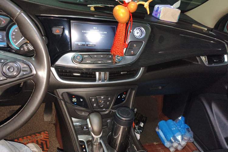 Used Buick Envision 2014 28T Four-Wheel Drive Elite Model Audio And AC Panel