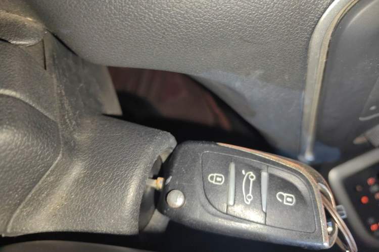 Used Peugeot 308 2014 Enjoy Edition Classic 1.6L Automatic Premium Model Vehicle Key