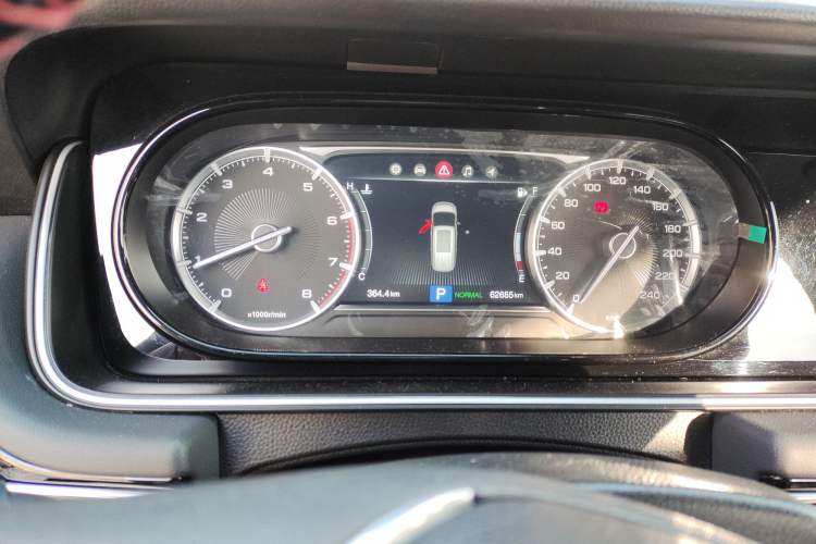 Used GAC Trumpchi M6 2021 270T DCT Luxury Edition (7-seater)