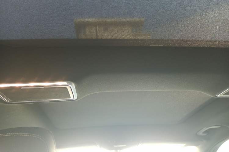 Used Mercedes-Benz GLC 2020 GLC 260 L 4MATIC Luxury Model