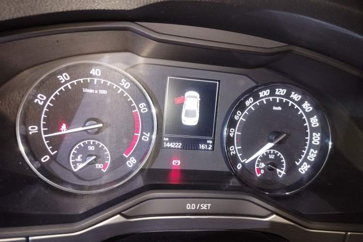 Used Skoda Superb 2016 TSI280 DSG Smart Drive Edition Instrument Cluster