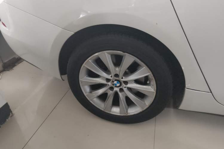 Used BMW 5 Series GT 2015 528i Leading Model