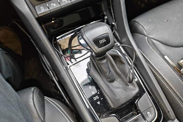 Used Skoda Kodiaq 2018 Restyled TSI330 7-Seater Two-Wheel Drive Luxury Enjoyment Edition Gear Lever