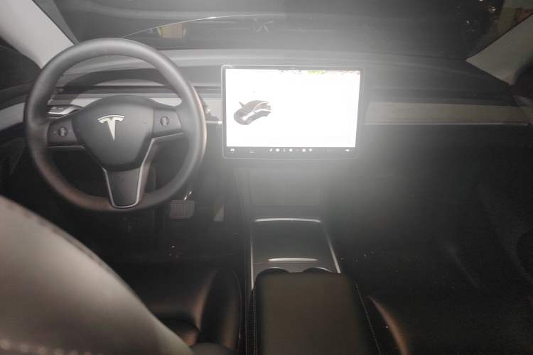 Used Tesla Model Y 2024 Rear-Wheel-Drive Version
