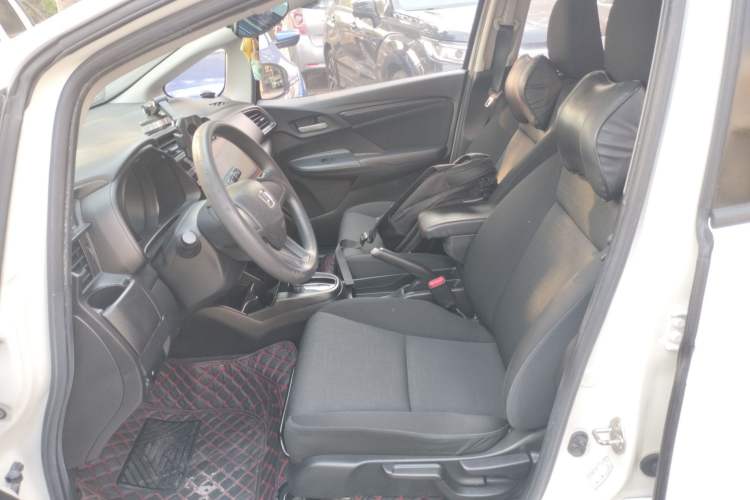 Used Honda Fit 2018 1.5L CVT Comfort Version Left Front Seat