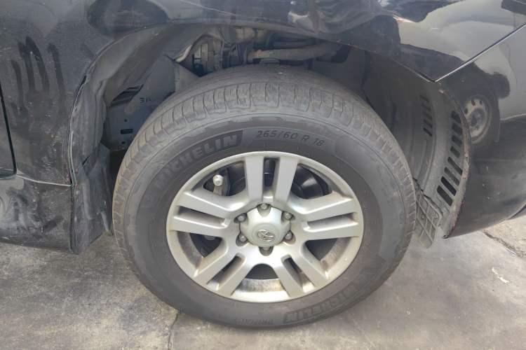 Used Toyota Prado 2010 4.0L Automatic VX
