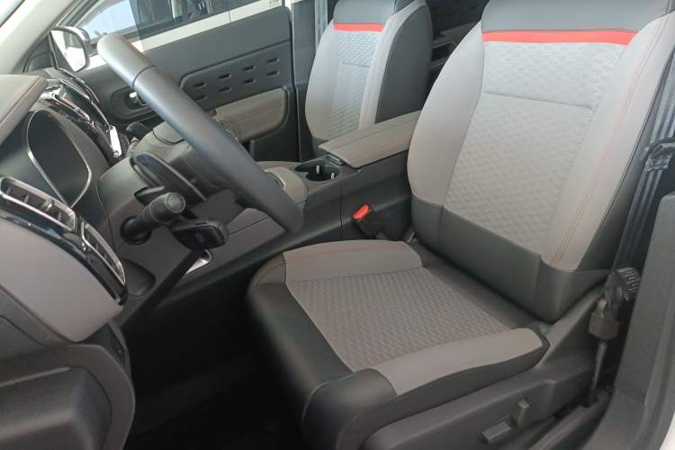 Used Citroen C5 AIRCROSS New Energy 2020 1.6T All-Wheel-Drive Plug-in Hybrid Enjoyment Version Left Front Seat