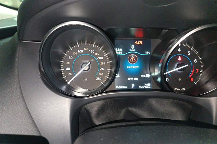 Used Jaguar F-PACE 2019 2.0T Two-Wheel Drive Urban Deluxe Edition Instrument Cluster