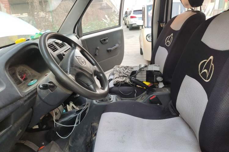 Used CHANGAN KAICHENG Star 7 2014 1.4L Base Version E14V Left Front Seat