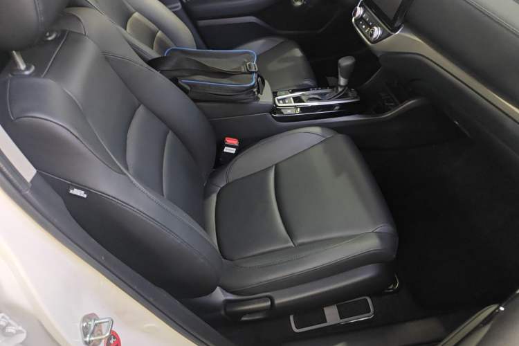 Used Honda Envix 2022 180TURBO CVT Comfort Version
