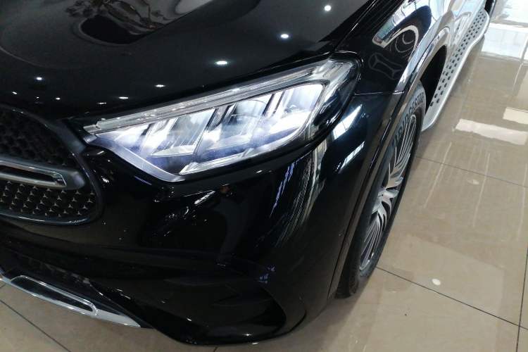 Used Mercedes-Benz GLC 2023 GLC 300 L 4MATIC Dynamic Edition 5-seater
