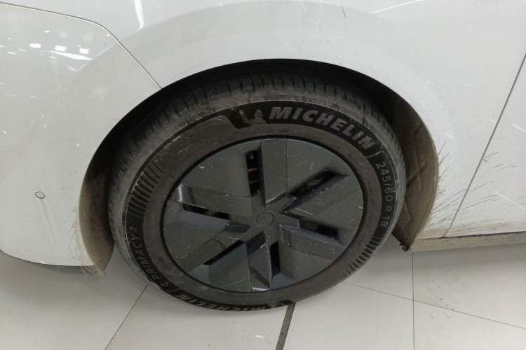 Used Li Auto MEGA 2024 Ultra Model