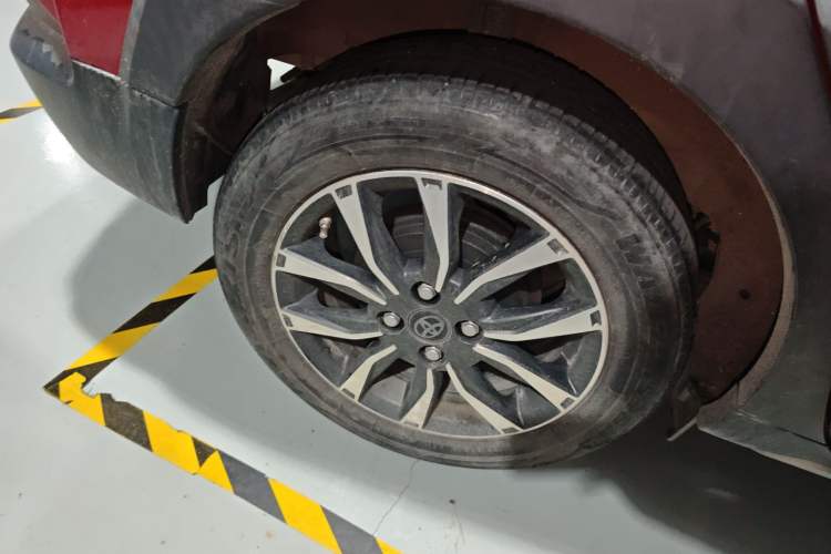 Used Toyota YARiS L Zhi Xuan 2021 X-Trail 1.5L CVT Luxury Edition