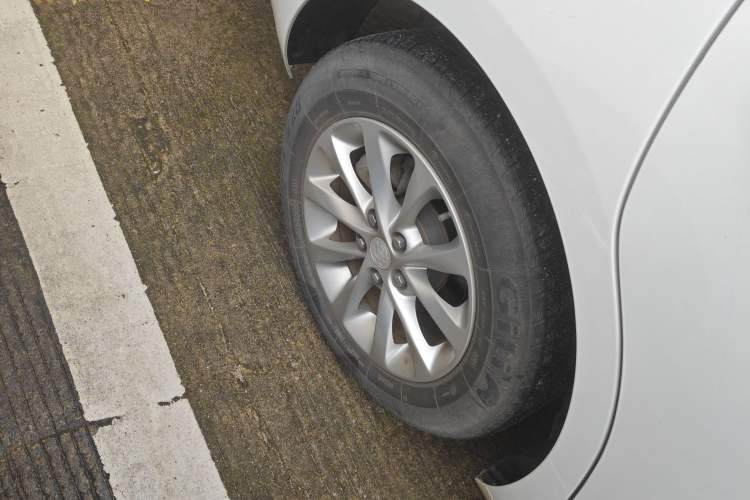 Used Buick GT 2019 15T Dual-Clutch Advanced Version China VI Standard
