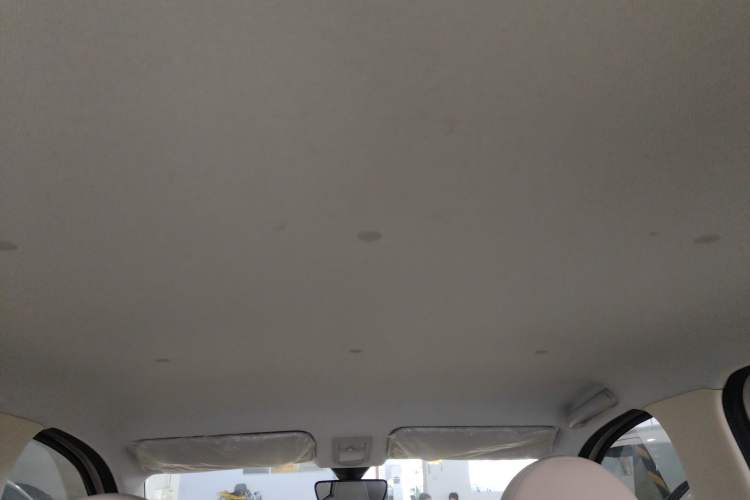 Used Wuling Hongguang MINIEV 2025 Four-Door Version Premium Edition Headliner
