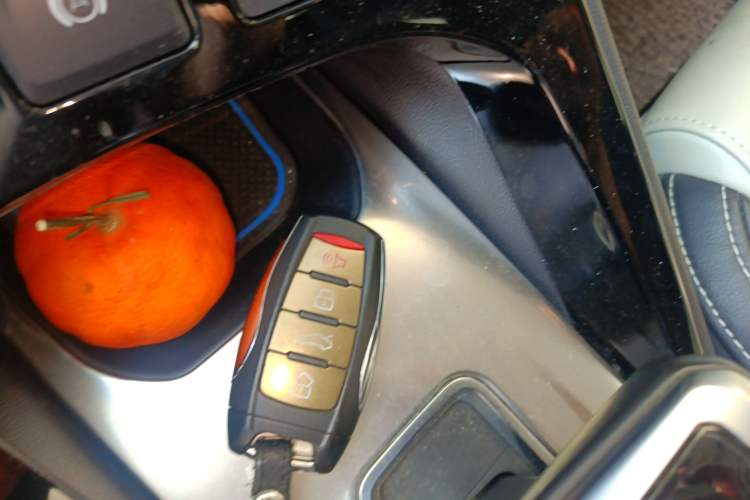 Used Haval H2s 2017 Blue Label 1.5T Dual-Clutch Luxury Model Vehicle Key