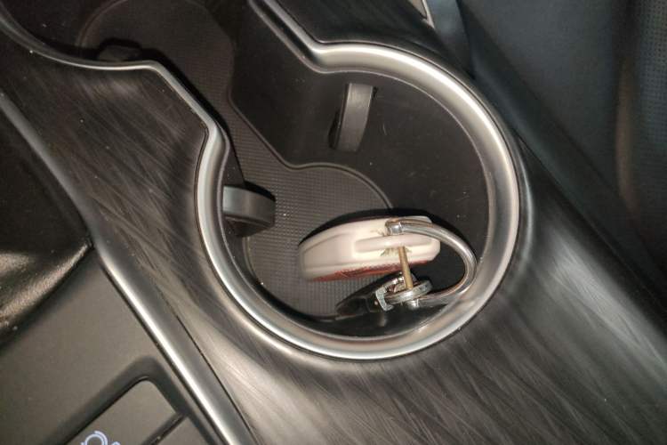 Used Toyota Camry 2023 2.0G Luxury Edition Vehicle Key