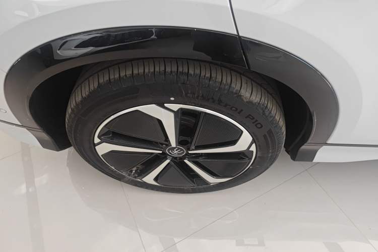 Used BYD Song L EV 2025 Intelligent Driving Version 662 km LiDAR Excellence Edition