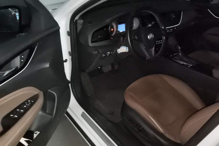 Used Buick Regal 2019 20T Luxury Model China VI Standard
