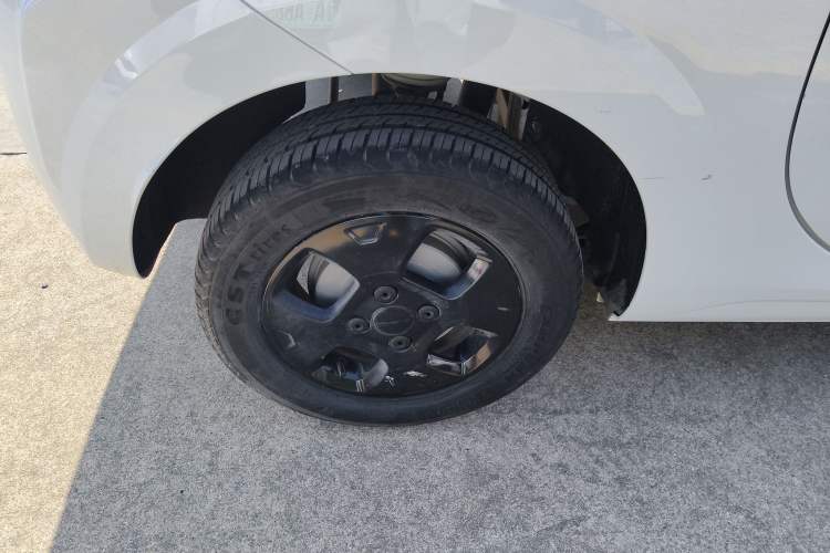 Used Roewe Clever 2021 302km All-Round Version