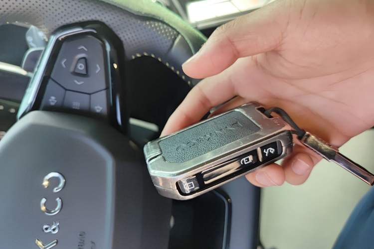 Used Lynk & Co 06 2023 Remix 1.5T Hero