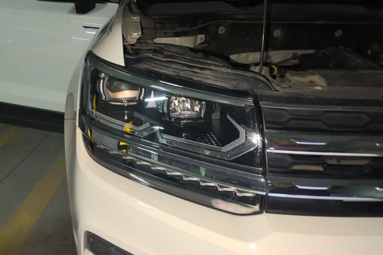 Used Volkswagen Tharu 2020 280TSI Two-Wheel Drive Luxury Plus Version China VI Standard
