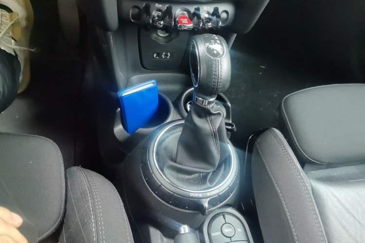 Used MINI 2016 1.5T COOPER
