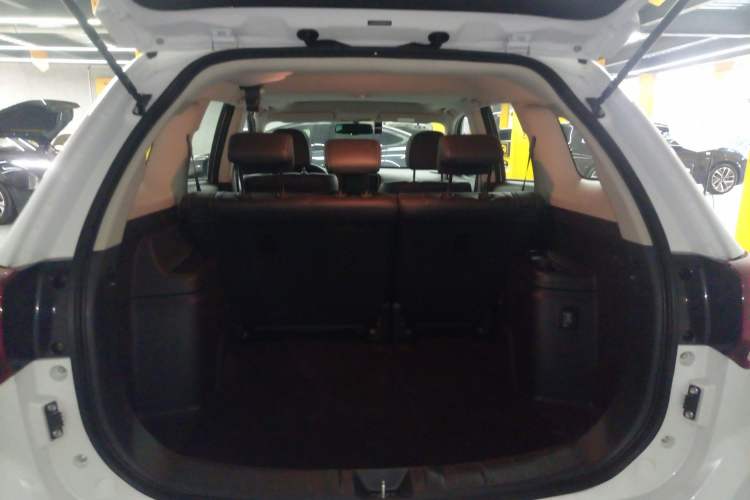 Used Mitsubishi Outlander 2019 2.0L Two-Wheel Drive Comfort Edition 5 Seats China VI Standard