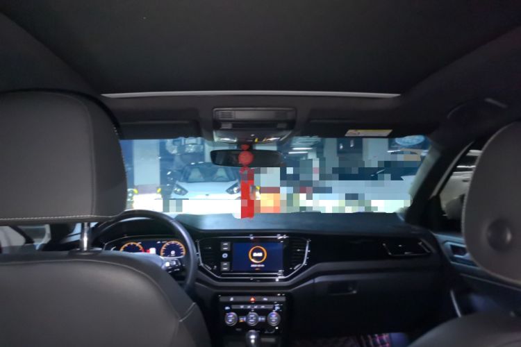 Used Volkswagen T-ROC 2019 280TSI DSG Four-Wheel Drive Luxury Version China V Standard
