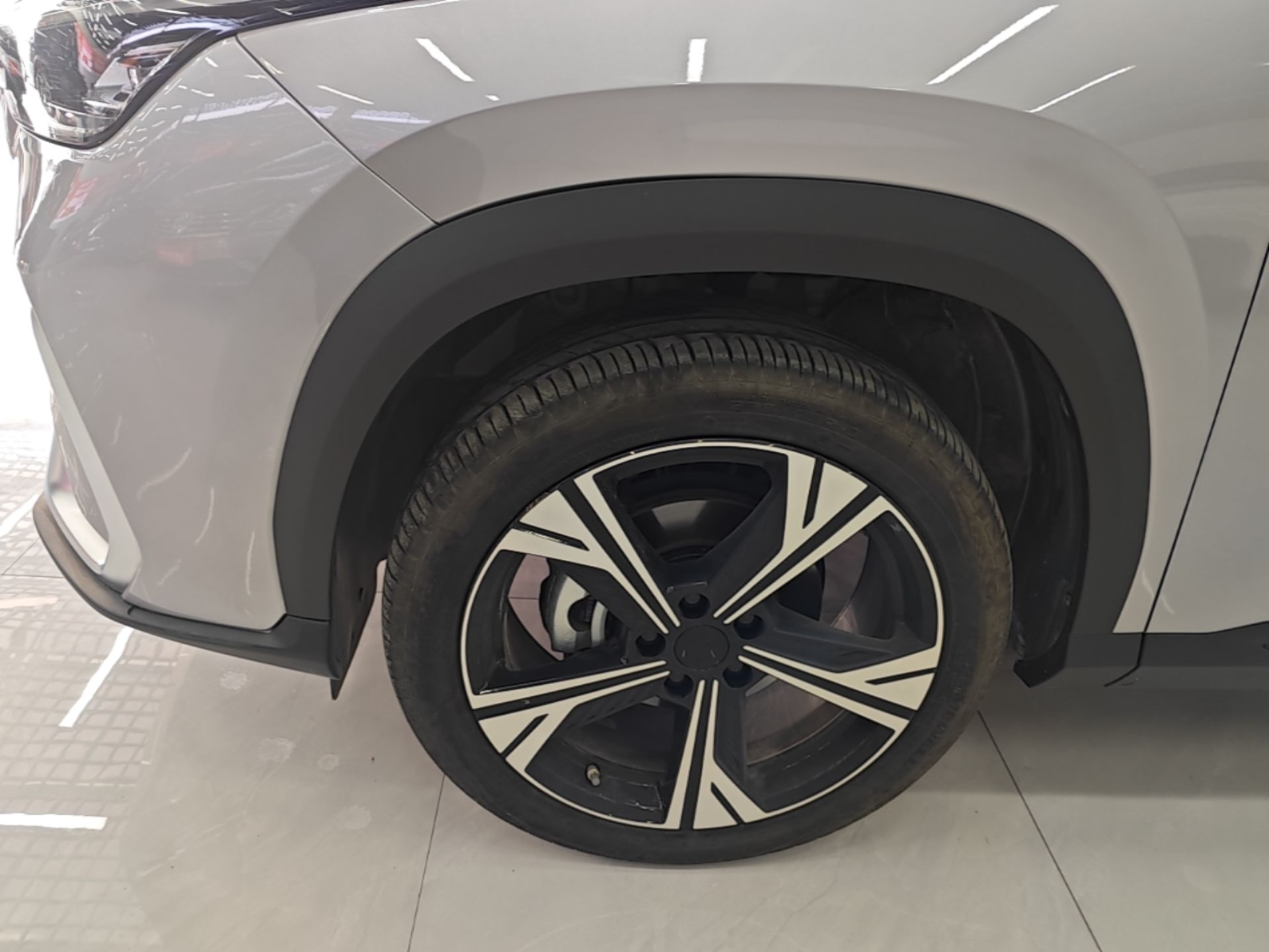 Geely Auto Emgrand X7 Sport 2026 Model 1.5TD Beloved — снимка 10