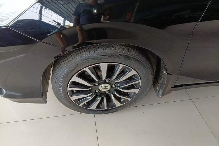 Used Honda Crider 2015 1.8L automatic comfort version