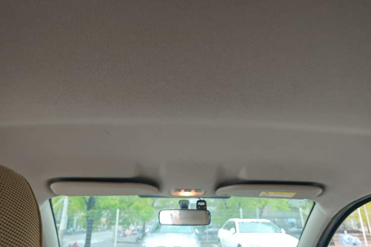 Used Peugeot 301 2014 1.6L Manual Comfort Edition Headliner