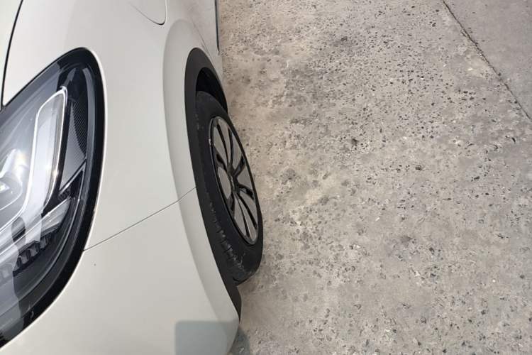 Used Wuling Bingo 2023 333 km Lingxi Connected Version
